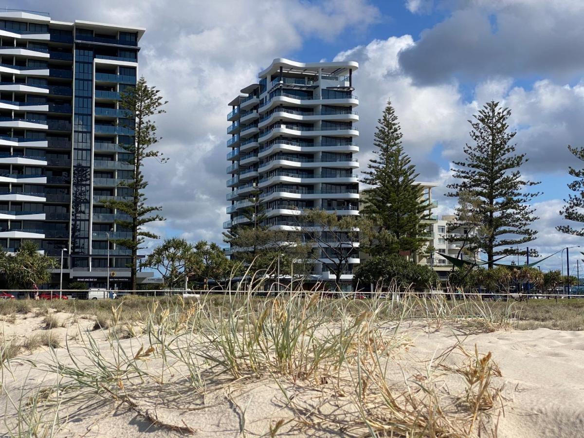 X Kirra Apartments Gold Coast Eksteriør billede